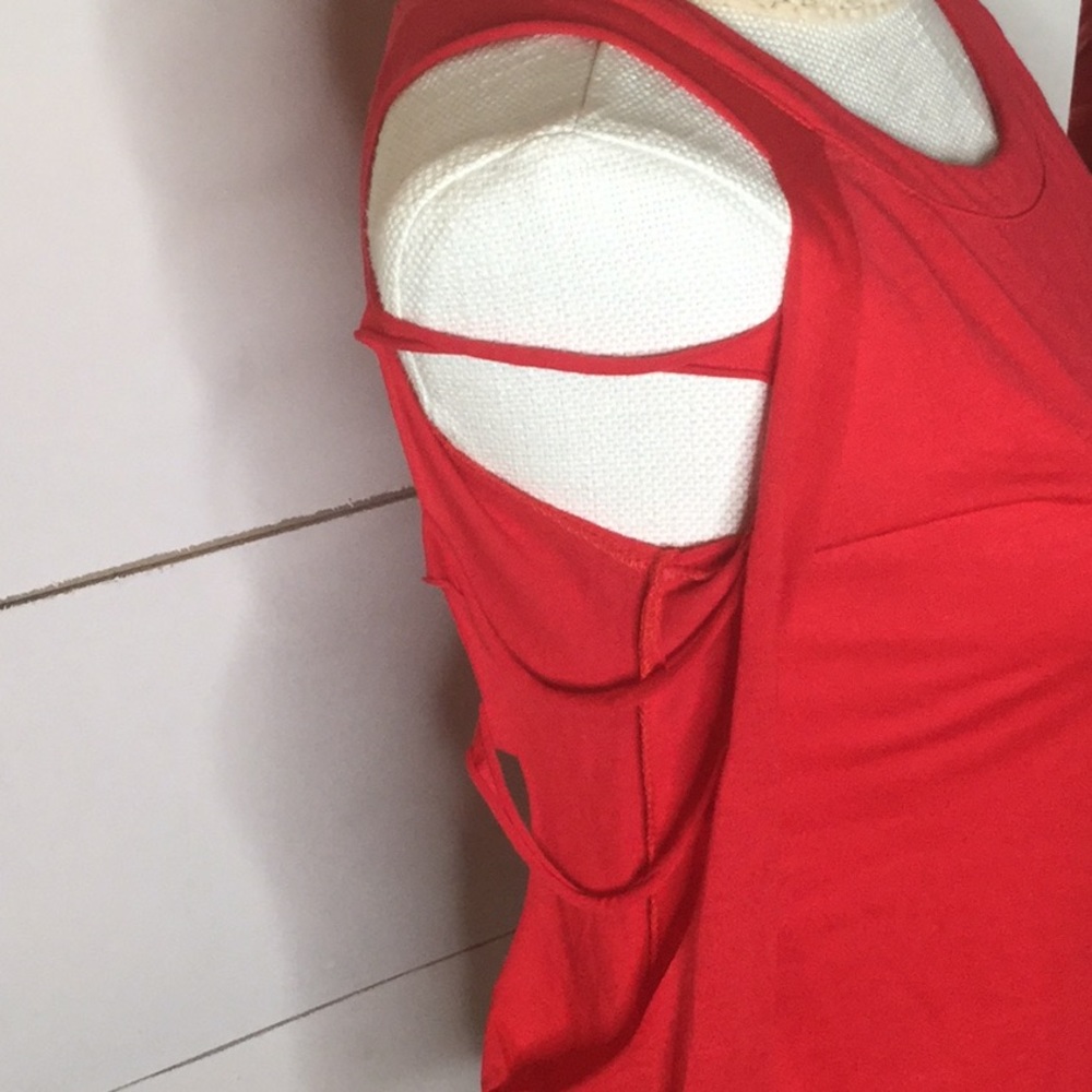 Red sweater - Picture 2 of 2